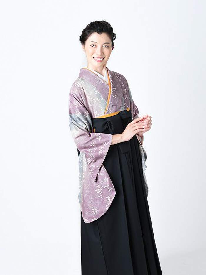 先生用卒業レンタル袴の柄アップ