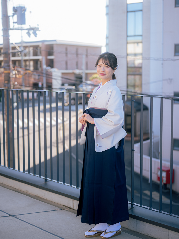 先生の卒業式での立ち姿