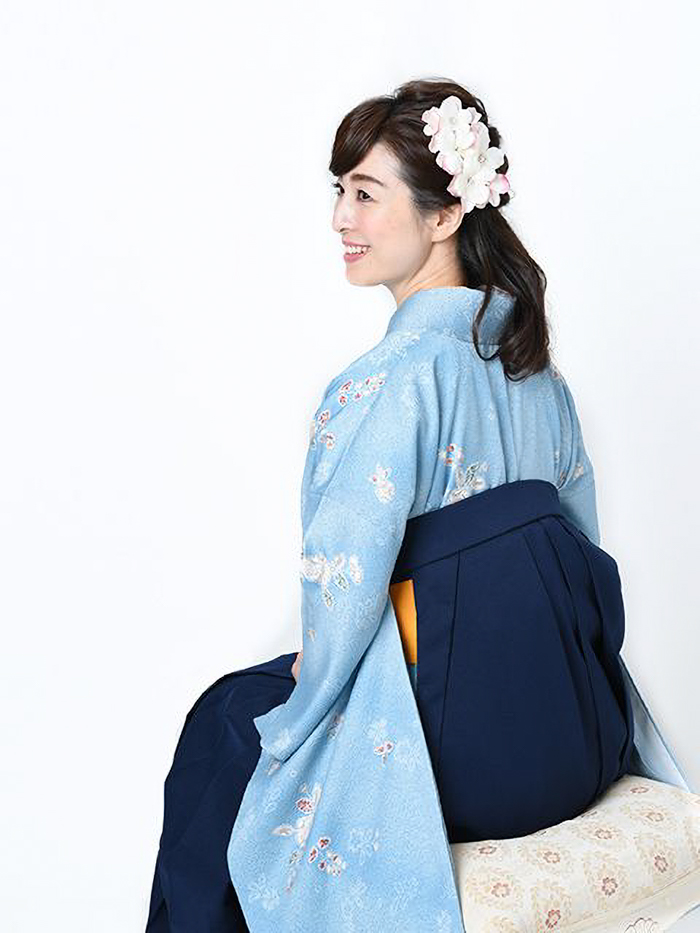 先生の卒業式での立ち姿