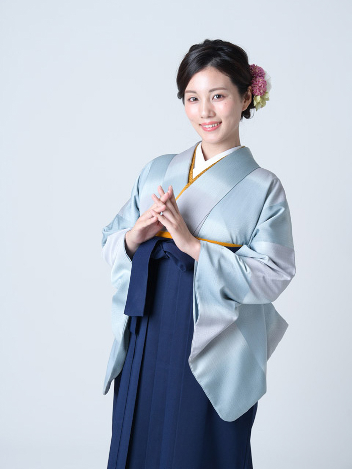 先生の卒業式での立ち姿