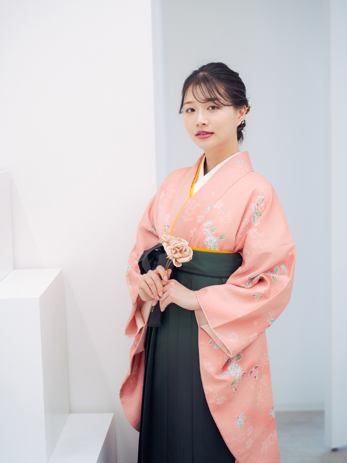 先生の卒業式での立ち姿