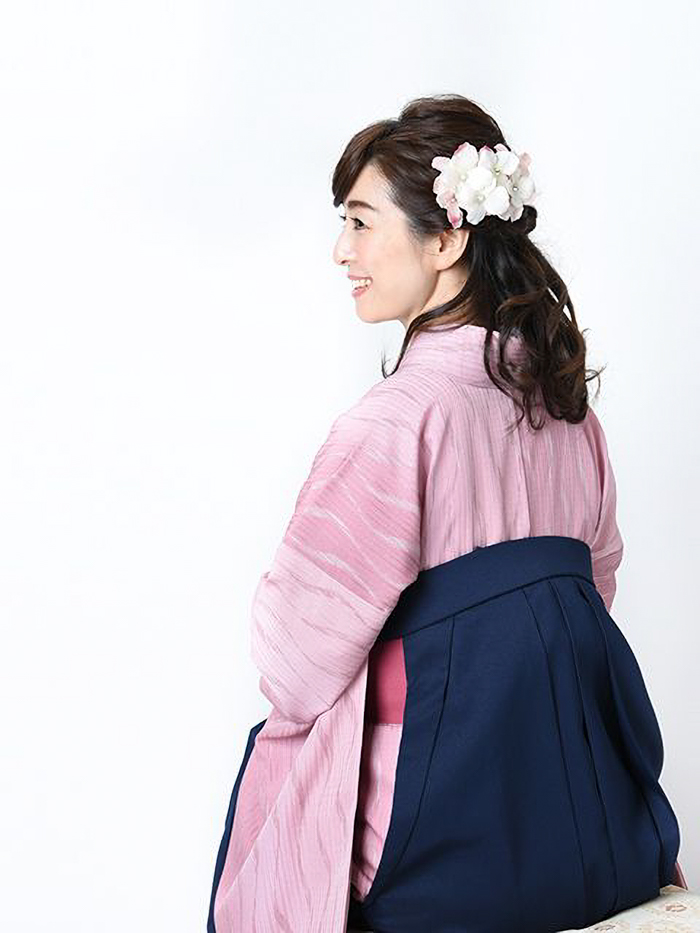 先生の卒業式での立ち姿
