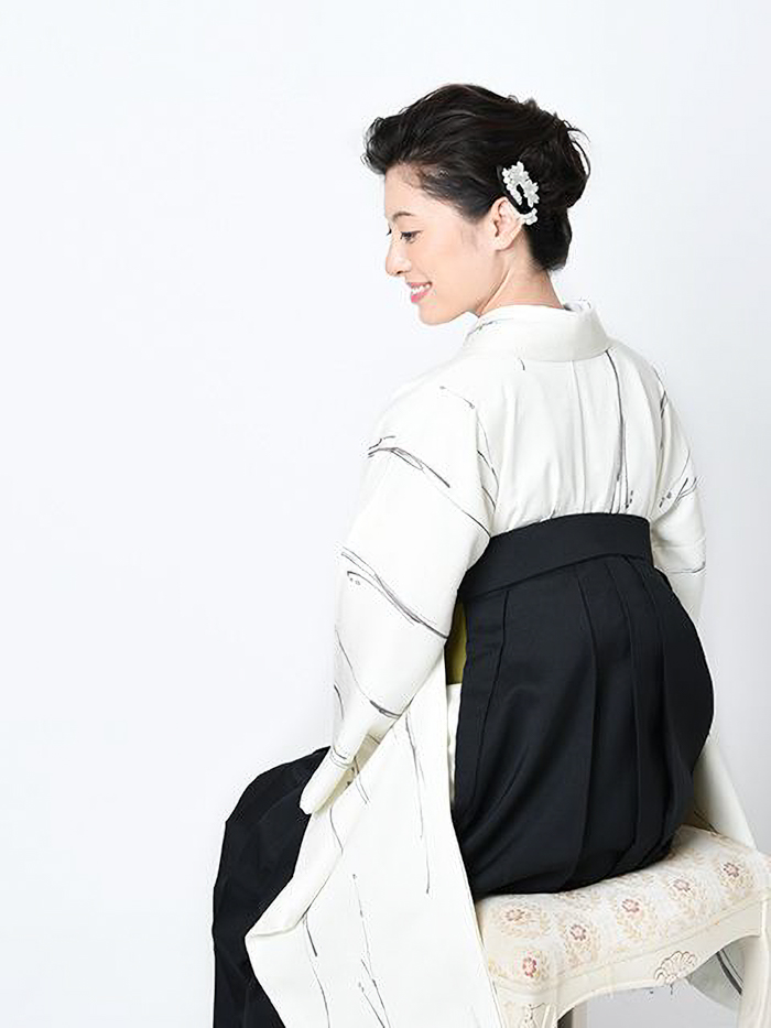 先生の卒業式での立ち姿