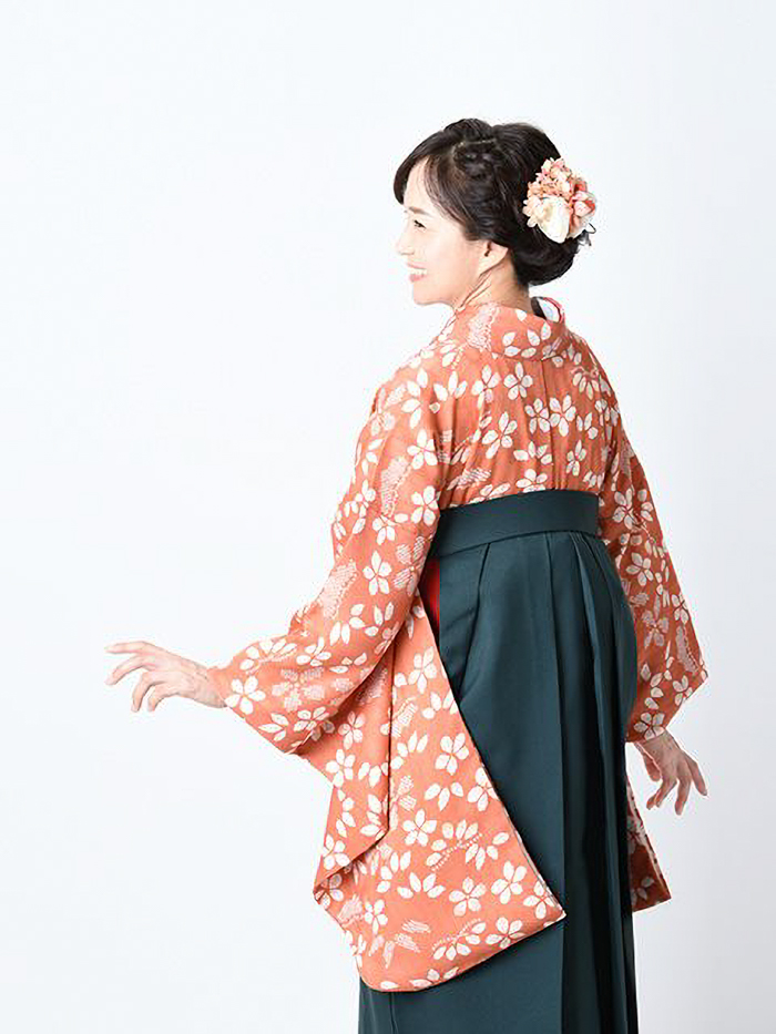 先生の卒業式での立ち姿