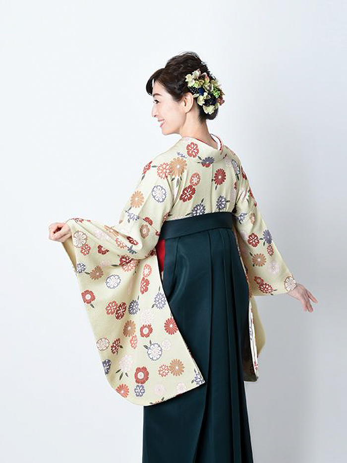 先生の卒業式での立ち姿