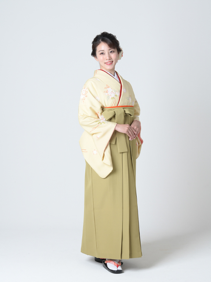 先生の卒業式での立ち姿