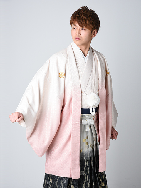 レンタル紋付袴　ピンクのおしゃれな袴レンタル